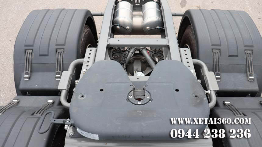 dong-co-xe-dau-keo-sitruk-440hp-cau-lap